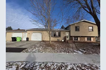 1038 Rock Avenue, Waupun, WI 53963 - Photo 1