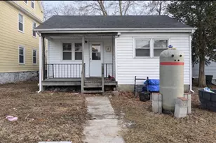 921 E Johnson St, Madison, WI 53703 - Photo 1