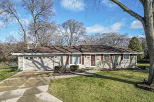 416 Colby Ct, Janesville, WI 53546 - Photo 1