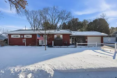 1035 7th Avenue, Platteville,  53818 - Photo 1