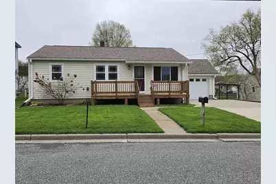 165 E 8th Street, Richland Center, WI 53581 - Photo 1