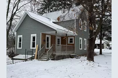 647 Laurel Street, Reedsburg, WI 53959 - Photo 1