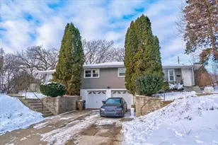 17-19 Bluebird Ct, Madison, WI 53711 - Photo 1