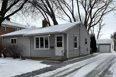 2122 E Johnson Street, Madison, WI 53704 - Photo 1