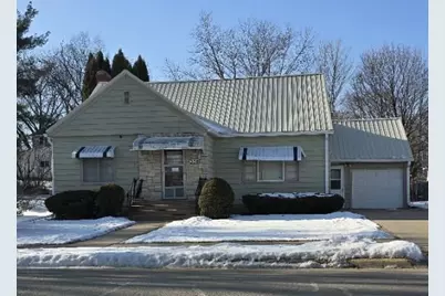 350 Rountree Avenue, Platteville,  53818 - Photo 1