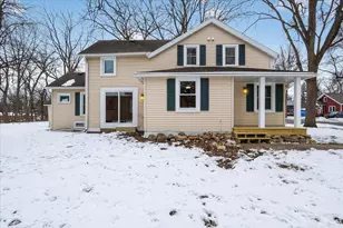 23 N 4th St, Janesville, WI 53536 - Photo 1
