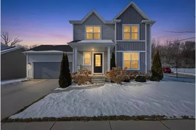 318 Milky Way, Madison, WI 53718 - Photo 1