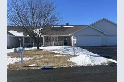 2290 Patriot Lane #B, Oshkosh, WI 54904 - Photo 1
