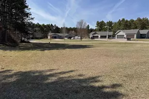 315 Saddle Ridge, Portage, WI 53901 - Photo 1
