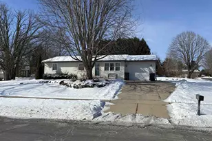 915 Lum Ave, Waterloo, WI 53594 - Photo 1