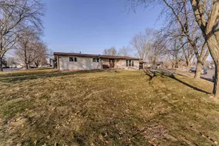 1615 Lakeview Dr, Tomah, WI 54660 - Photo 1