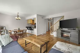 203 N Musket Ridge Dr, Sun Prairie, WI 53590 - Photo 1