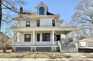 816 Harrison Ave, Beloit, WI 53511 - Photo 1