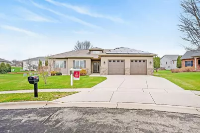 800 Haskell Court, Stoughton, WI 53589 - Photo 1