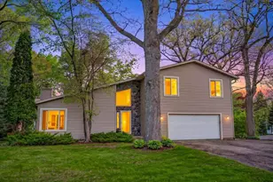 4514 Meadowwood Cir, DeForest, WI 53532 - Photo 1