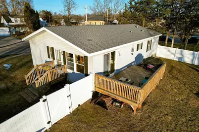 818 E State Street, Mauston, WI 53948 - Photo 1
