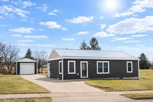 314 N Level St, Ridgeville, WI 53533 - Photo 1