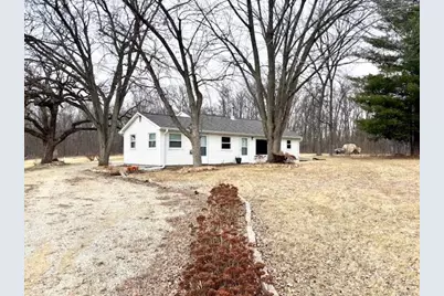 5636 S County Road D, Beloit, WI 53511 - Photo 1