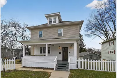 208 Stoughton Road, Edgerton, WI 53534 - Photo 1