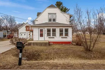 233 Dawson Avenue, Beloit, WI 53511 - Photo 1