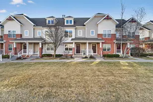 719 Cricket Ln, Madison, WI 53562 - Photo 1