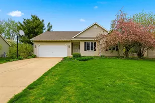 9 Boothbay Cir, Madison, WI 53717 - Photo 1