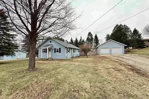 2127 Rockport Rd, Janesville, WI 53548 - Photo 1