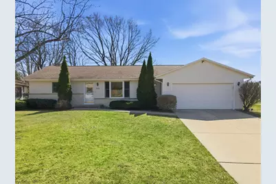 3828 Beacon Hill Drive, Janesville, WI 53546 - Photo 1