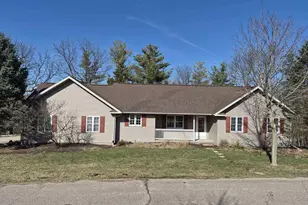 4325 Green Leaf Dr, Ridgeville, WI 53533 - Photo 1
