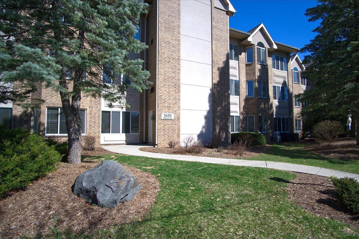 1610 Wheeler Rd #3E, Madison, WI 53704 - MLS 2019193 - Coldwell Banker