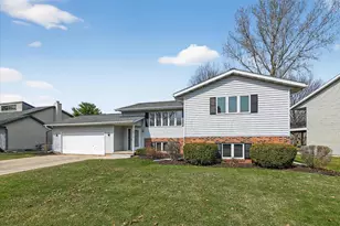 1570 Kuhle Dr, Sun Prairie, WI 53590 - Photo 1