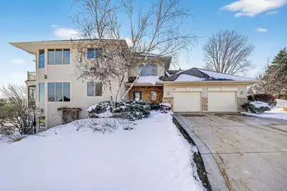 3800 Signature Drive, Middleton, WI 53562 - Photo 1