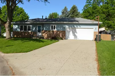 512 Spahn Circle, Sun Prairie, WI 53590 - Photo 1