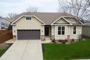 2674 Sweet Sparrow Pl, Sun Prairie, WI 53590 - Photo 1