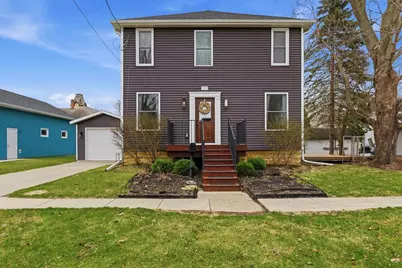 333 S Main Street, Columbus, WI 53925 - Photo 1
