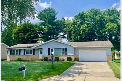 307 S Holiday Drive, Waunakee, WI 53597 - Photo 1