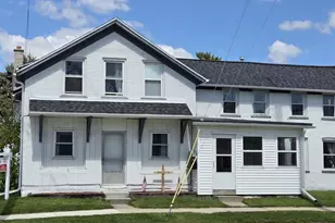 600 N 4th St, Watertown, WI 53098 - Photo 1