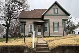 1117 Wheeler St, Janesville, WI 53545 - Photo 1
