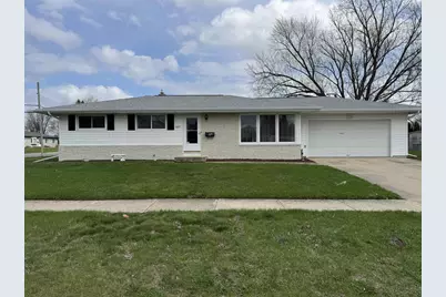 1607 Arch Street, Janesville, WI 53546 - Photo 1