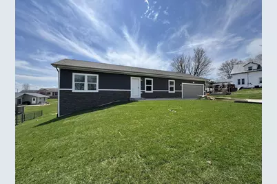 400 7th Street, Mineral Point, WI 53565 - Photo 1