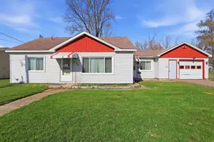 435 S Union St, Mauston, WI 53948 - Photo 1
