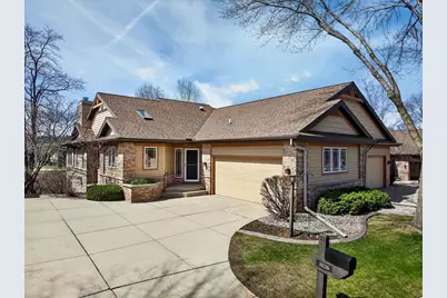 3026 Woods Edge Way, Fitchburg, WI 53711 - Photo 1