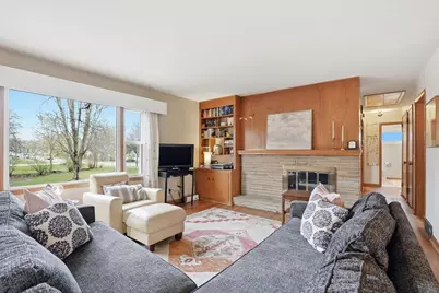102 W Lakeview Avenue, Madison, WI 53716 - Photo 1