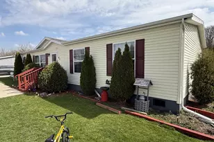 897 E Lake St, Lake Mills, WI 53551 - Photo 1