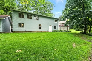 W9354 Oakland Rd, Cambridge, WI 53523 - Photo 1