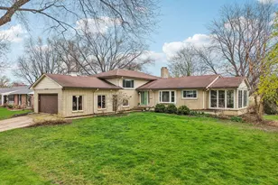 738 Fairway Ln, Jefferson, WI 53549 - Photo 1
