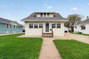 1403 E Van Buren St, Janesville, WI 53545 - Photo 1