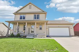 659 Pelican Ln, Sun Prairie, WI 53590 - Photo 1