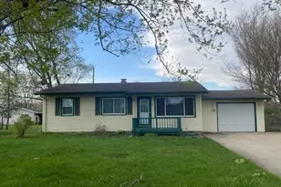 2950 S Iris Dr, Beloit, WI 53511 - Photo 1