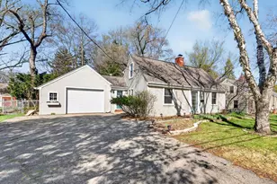 450 Charles Ln, Madison, WI 53711 - Photo 1